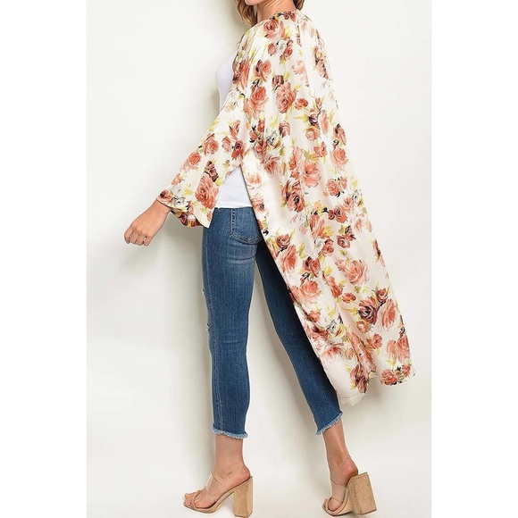 Cream/Pink Floral Kimono - Picture 2 of 2